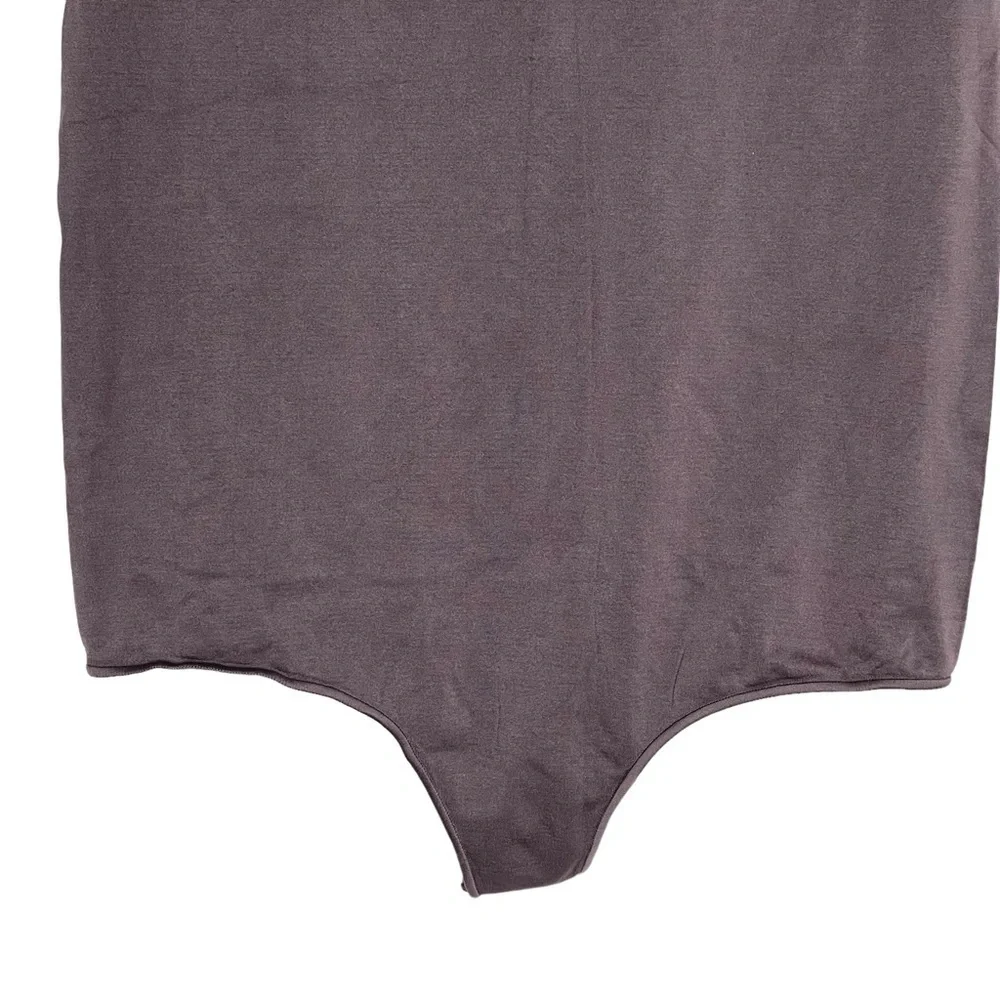 Skims Bodysuit Womens 2X / 3X NWOT Essential Tshirt Crewneck Thong Bodysuit